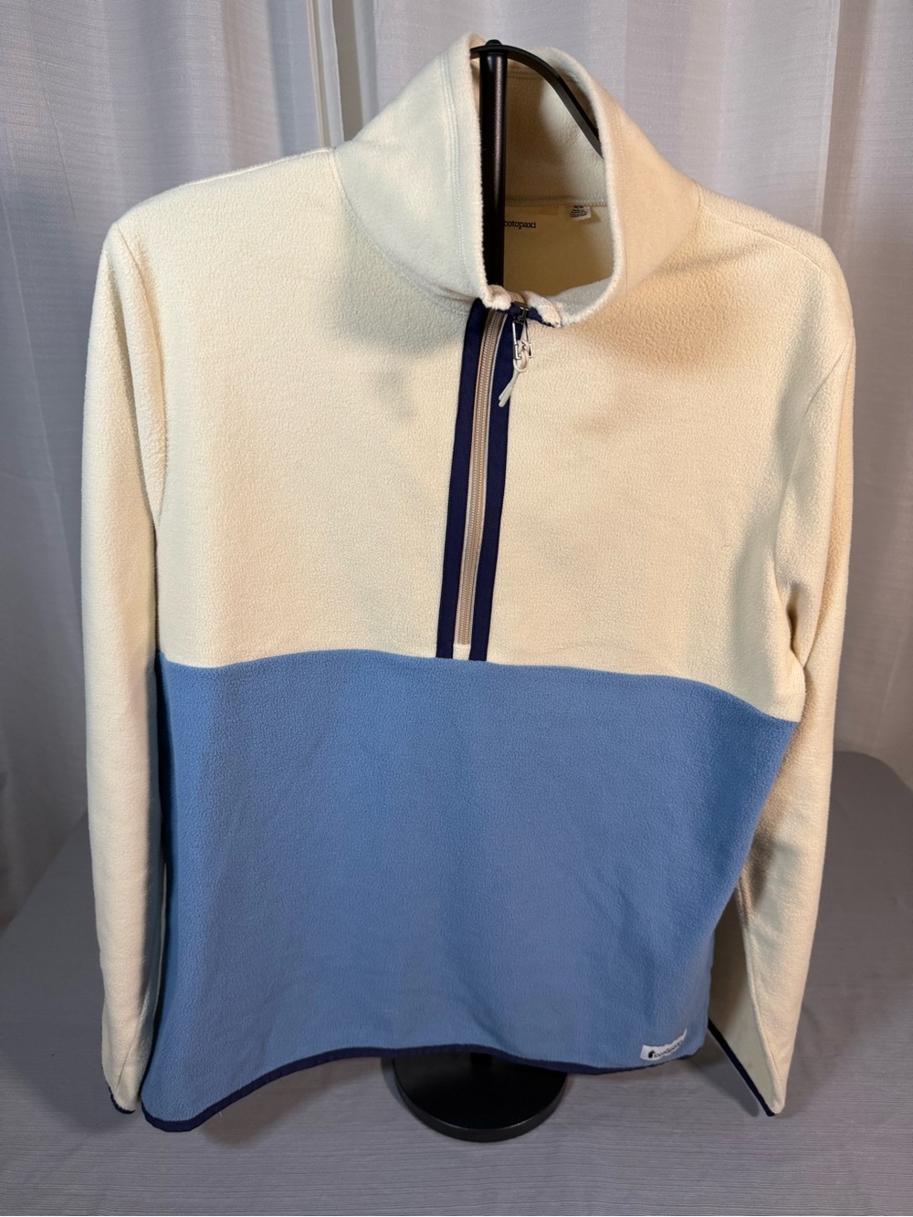cotopaxi Cream and Light Blue Two-Tone Half-Zip Fleece Pullover